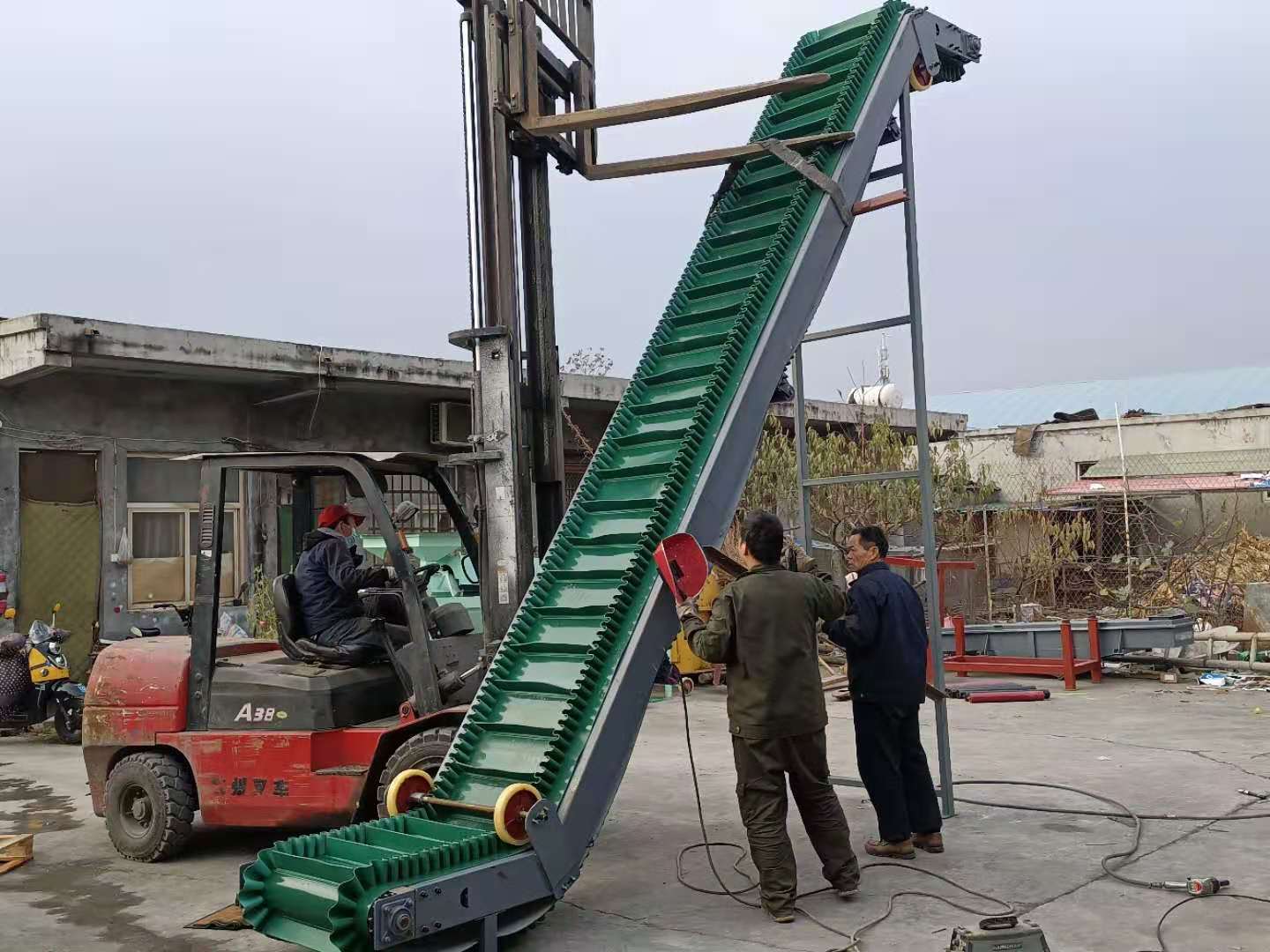 Z字皮带机